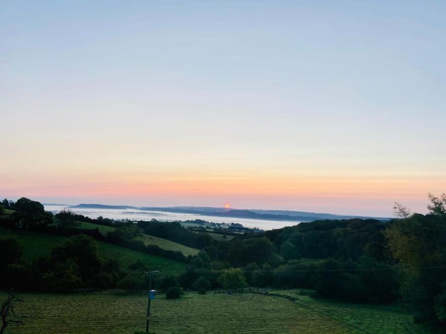 The Cider House Holiday Cottage Welsh Newton Common Esterno foto